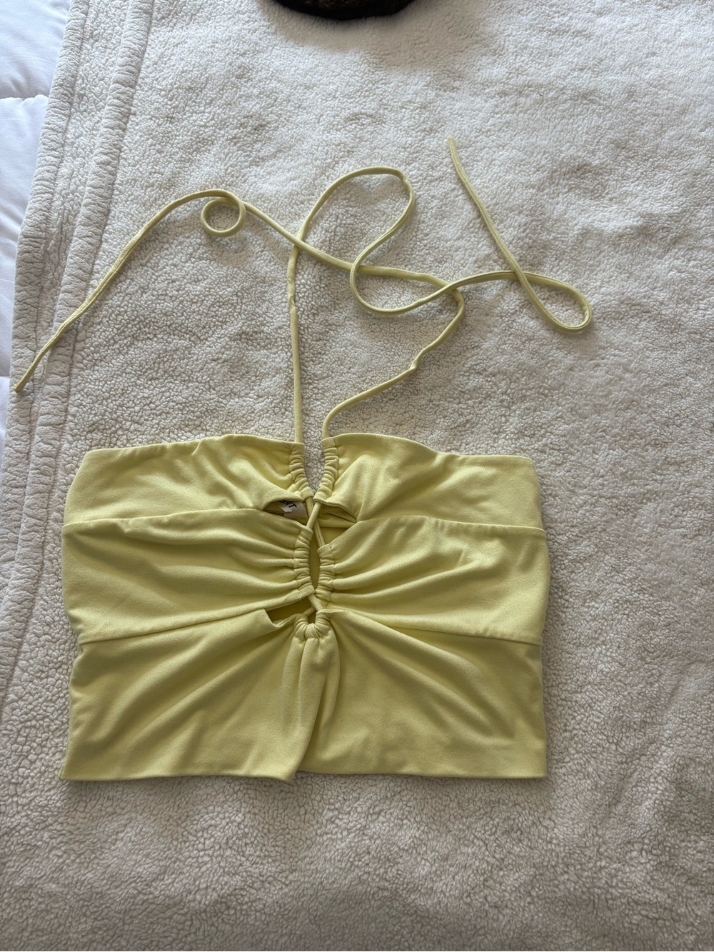 Express Ruched Halter Crop Top - Pale Yellow